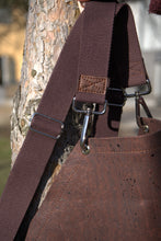 Load image into Gallery viewer, Cork Apron - Hairstylist