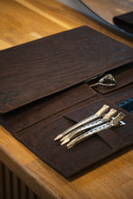 Load image into Gallery viewer, Scissor Case - Cork
